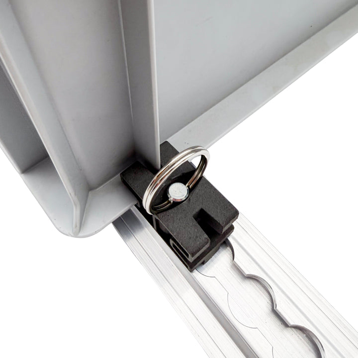 Eurobox-Airline-Fitting